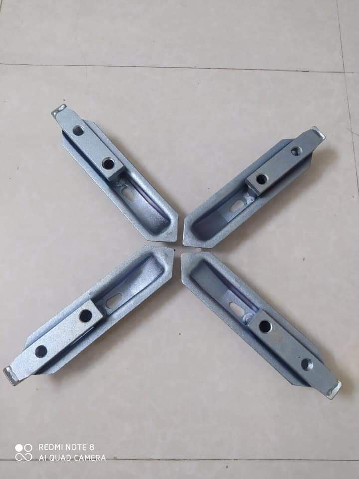 Bộ 4 vấu sắt máy ra vào lốp