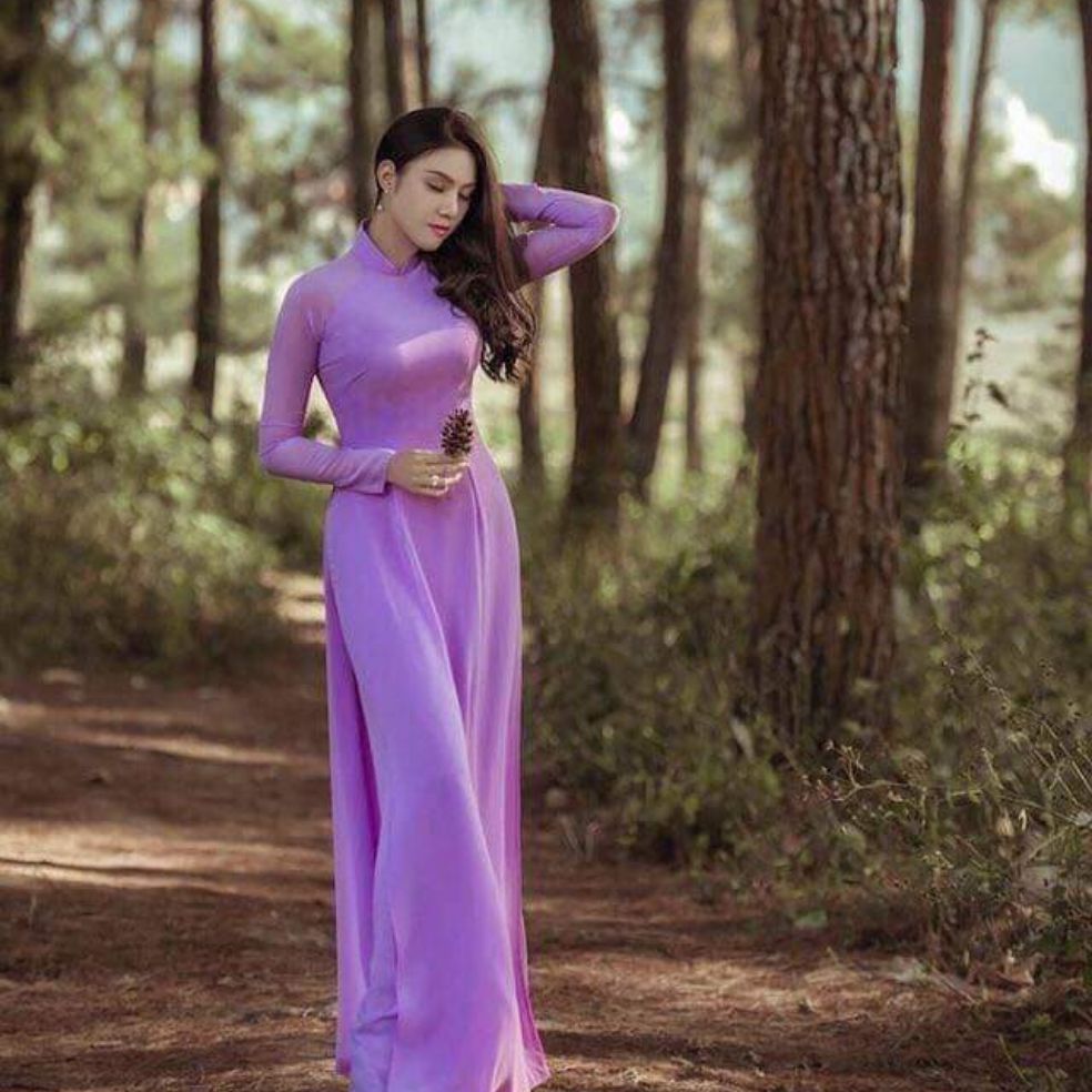 Áo Dài Tím Truyền Thống.