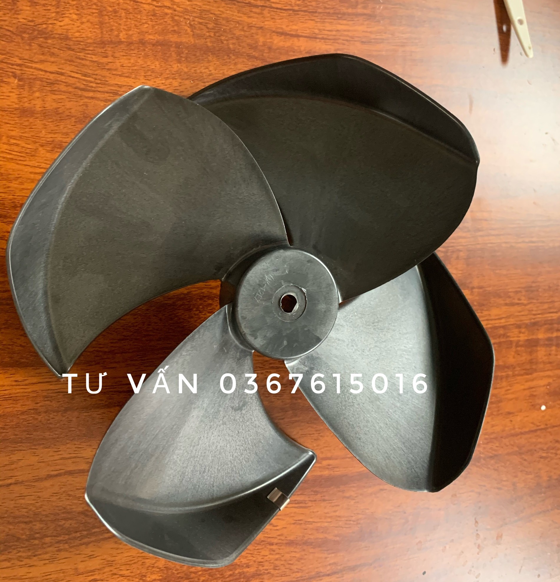 Cánh quạt điều hoà Sunhouse SHD7717