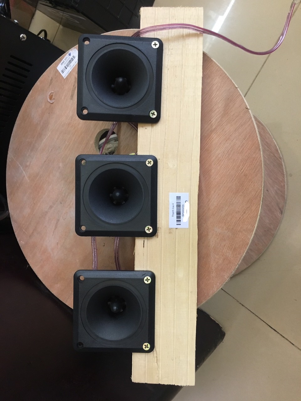 [SP000229] THANH LOA DẪN NHÀ YẾN MÃ 4