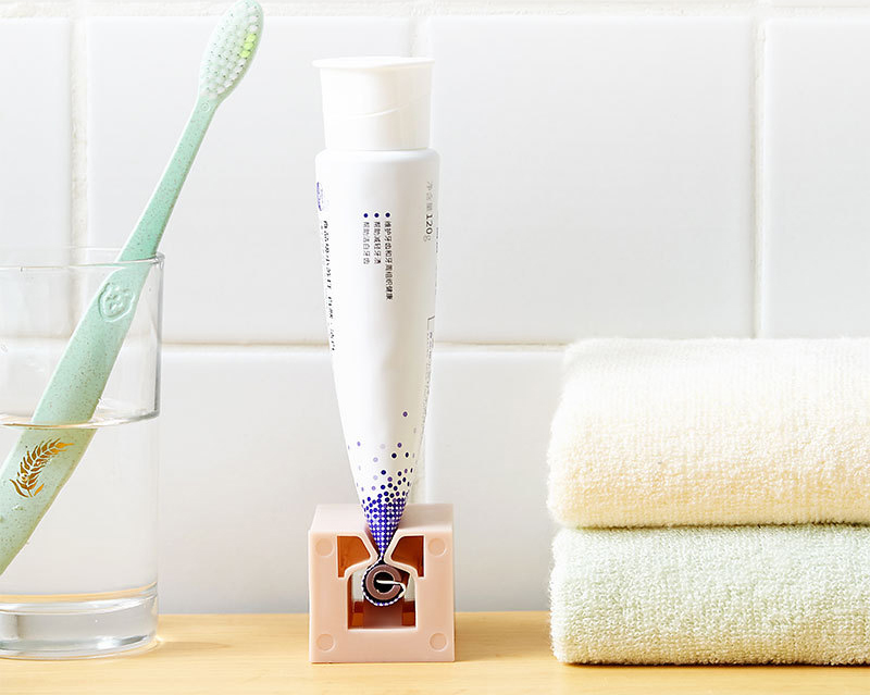 Clip tools screw squeeze toothpaste, cosmetics