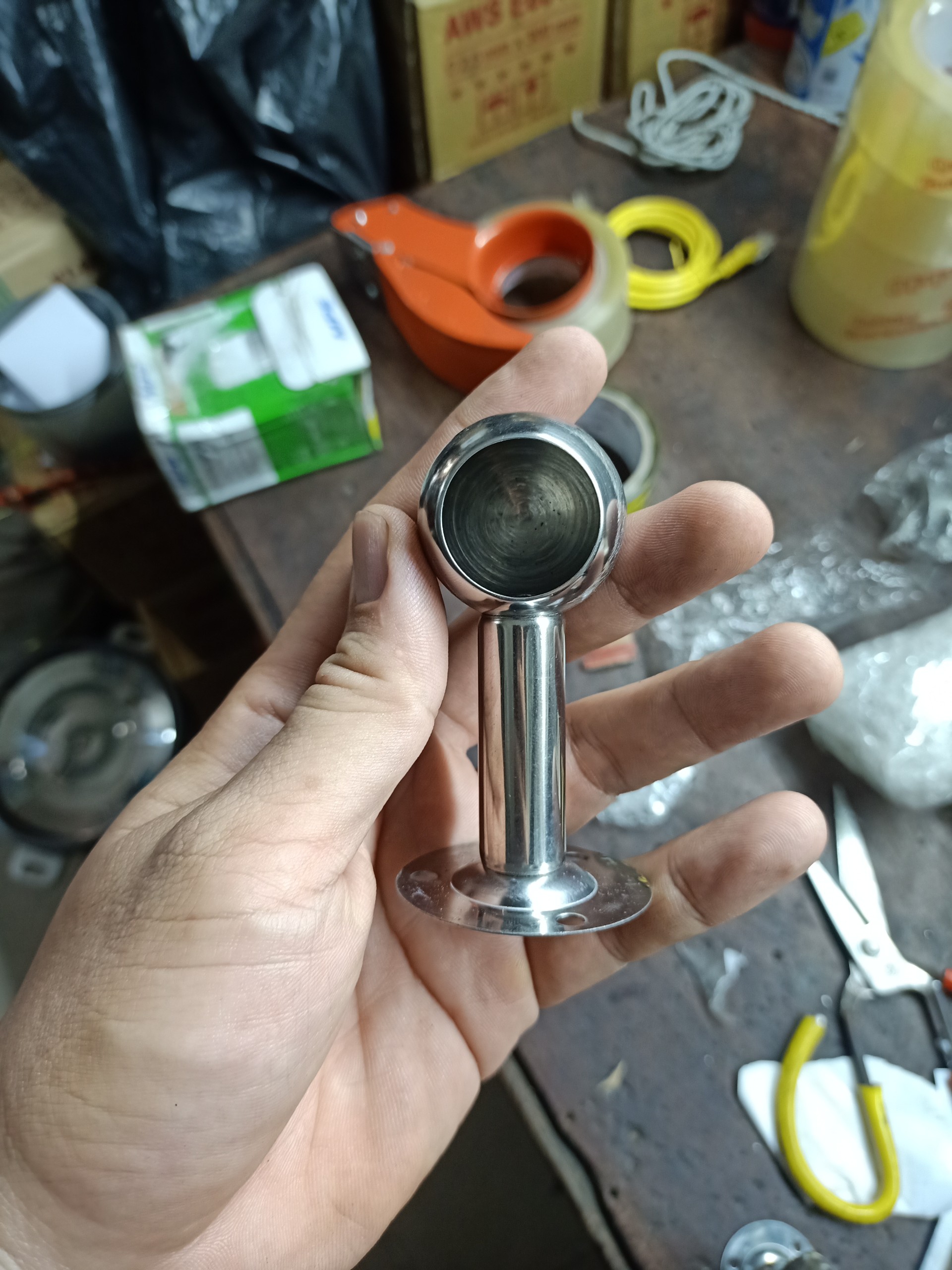 BÁT CỐC BẮT TƯỜNG TREO RÈM CỬA PHI 22 - PHI 25