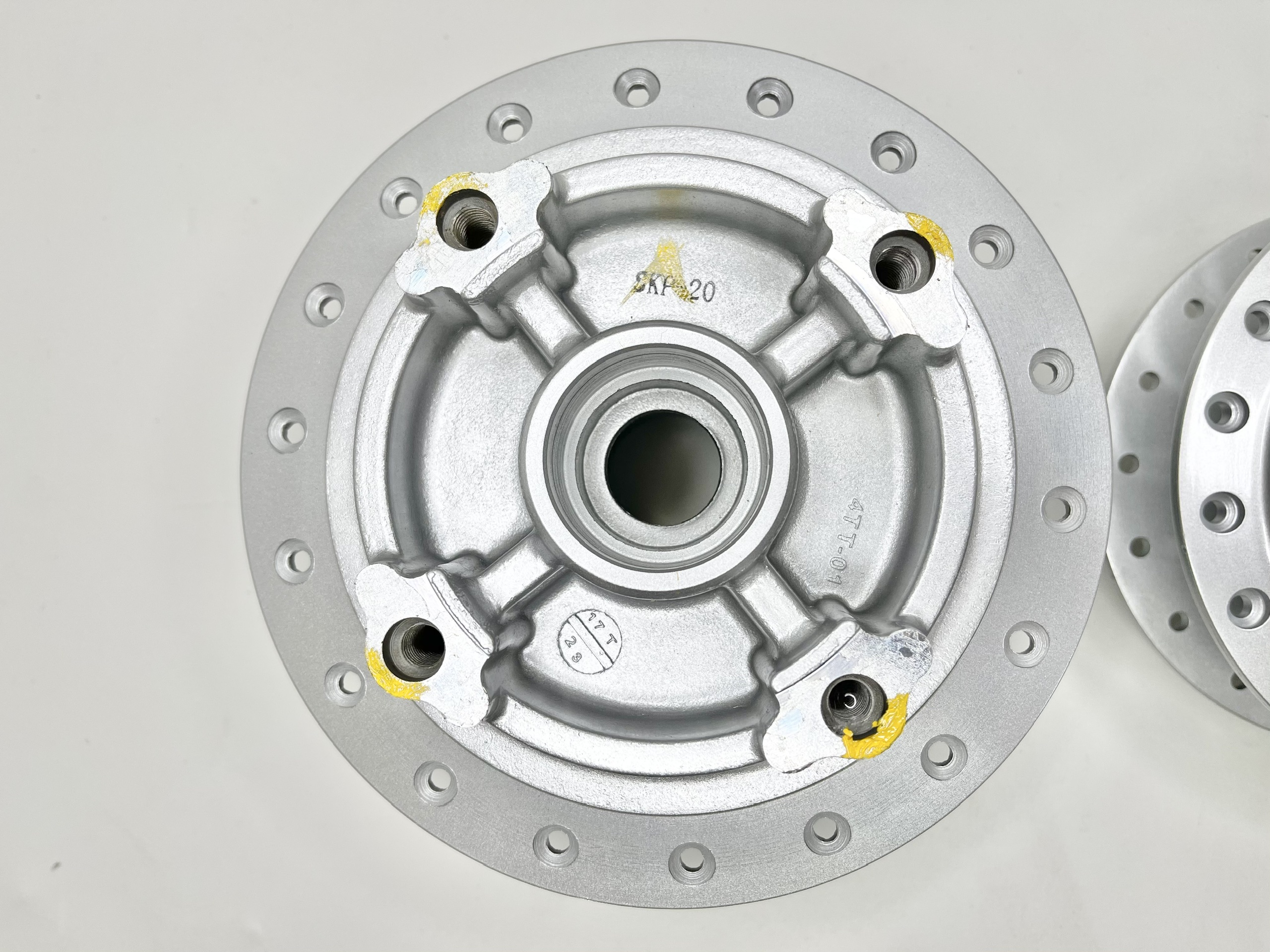 Đùm Ex135 Trước Sau X1R
