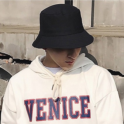 Mũ bucket đen trơn