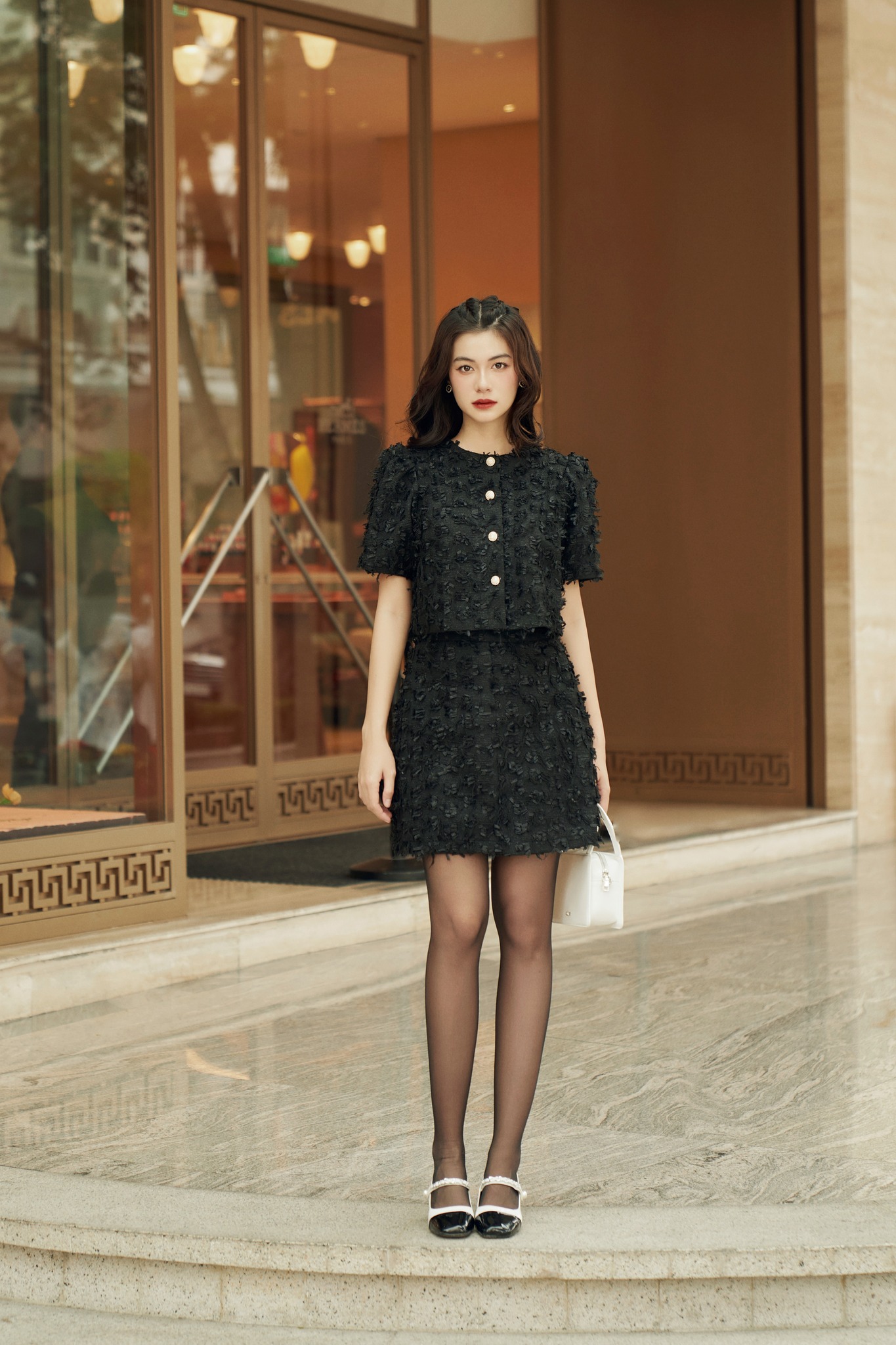 Voucher siêu sale 15% OLV - Áo Gigi Black Top