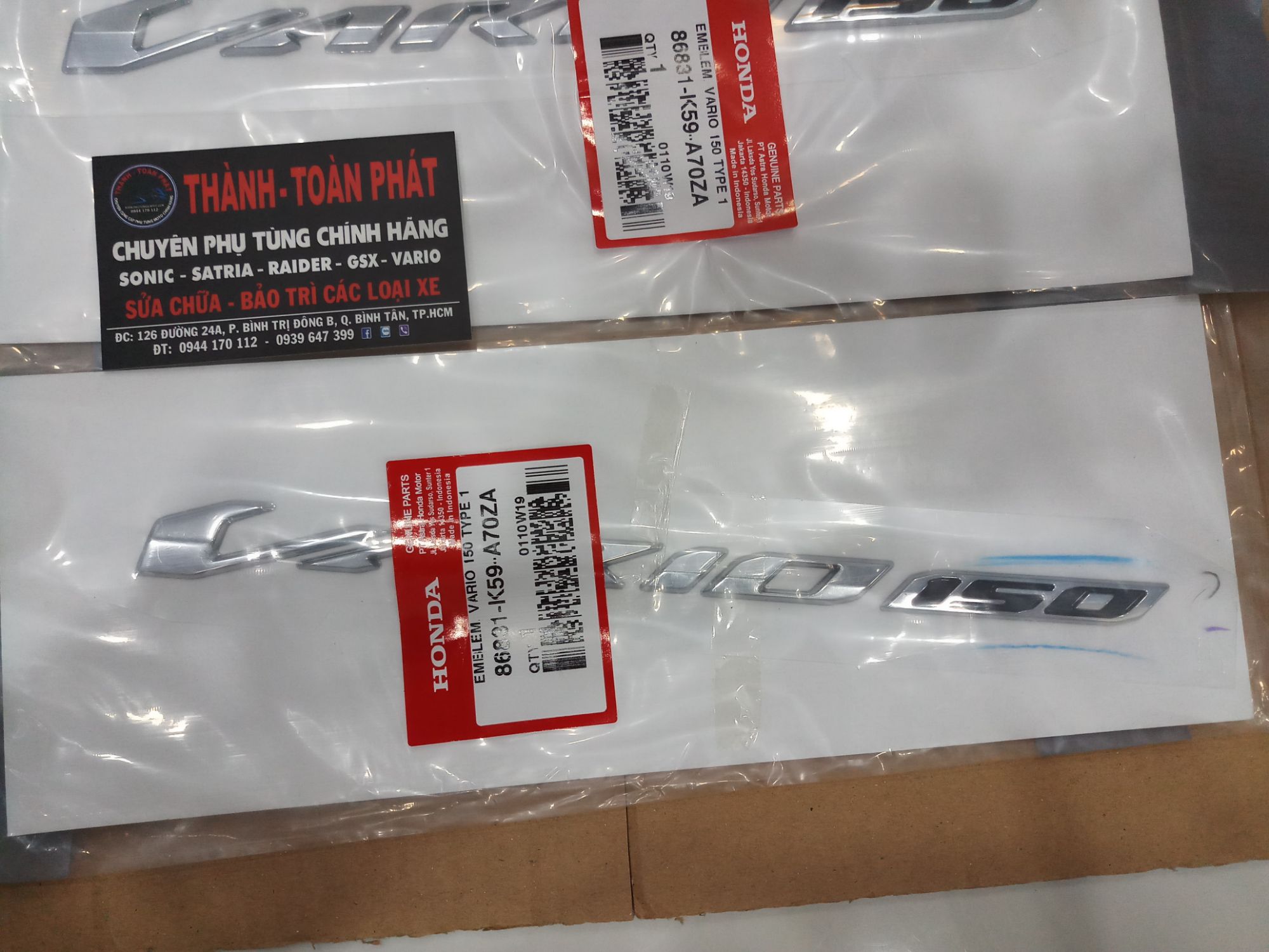 Tem nổi Vario 150 (1 bên)