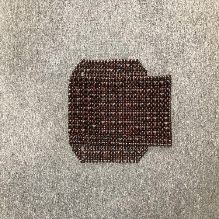 Đệm, lót ghế hạt gỗ tựa lưng massage ô tô, xe hơi 100% gỗ Trắc tự nhiên cao cấp dạng đàn GT-D ( Màu đỏ hạt lựu)