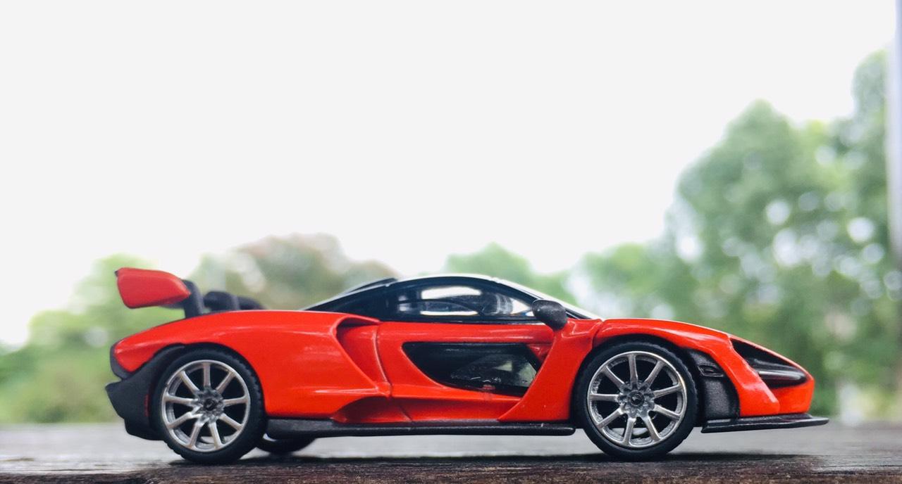 Xe mô hình MiniGT MC Laren Senna 1:64