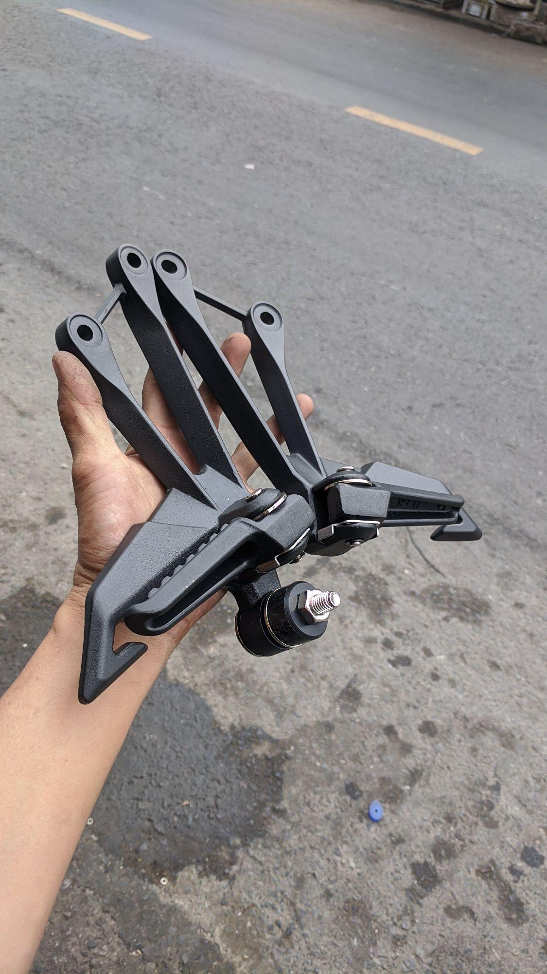 gác chân sau WINNER V1 kiểu Z1000