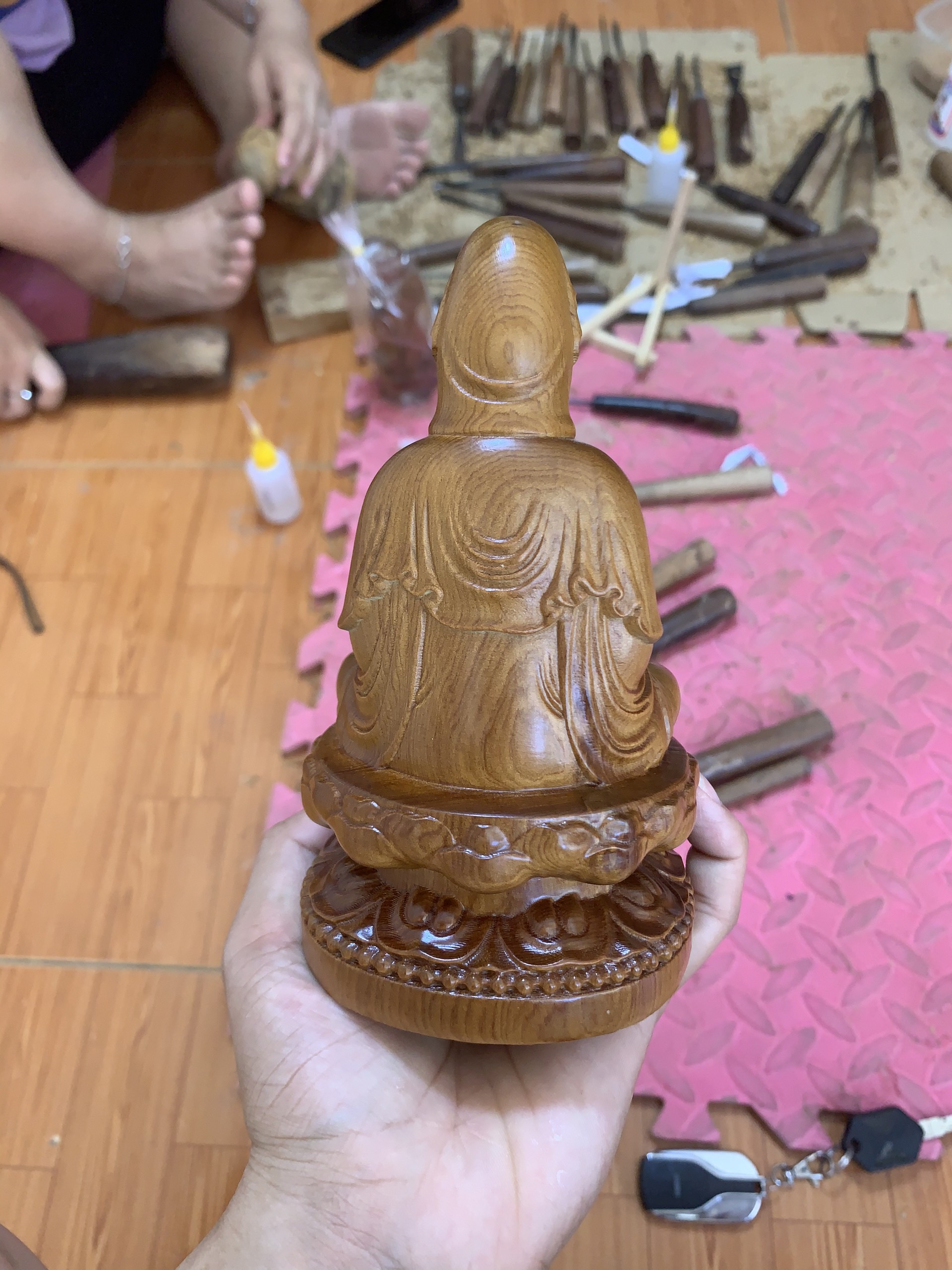 Tượng Phật Bà Quan Âm Gỗ Bách Xanh