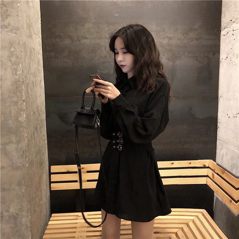 Áo sơ mi đen nữ dáng dài giấu quần có đai