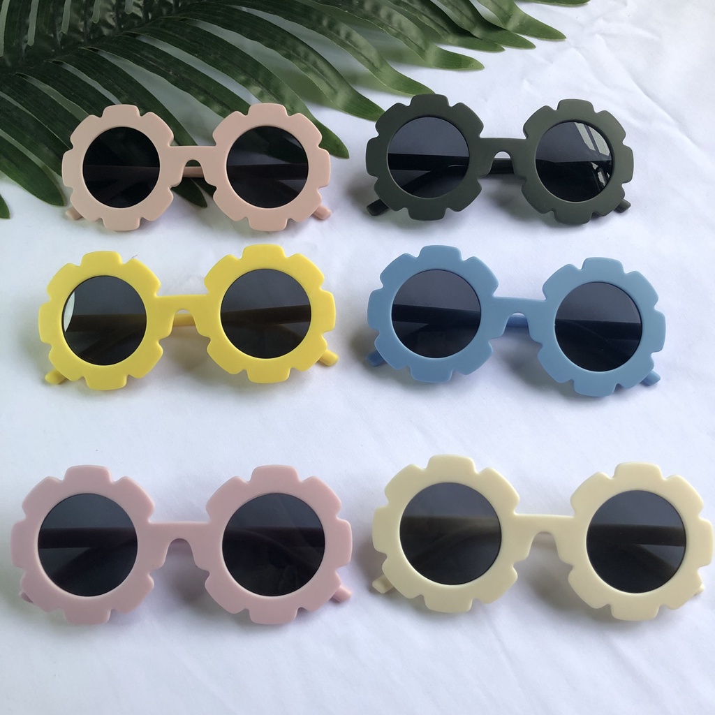 Kính Mát Thời Trang Hình Bông Hoa Cao Cấp Cho Bé