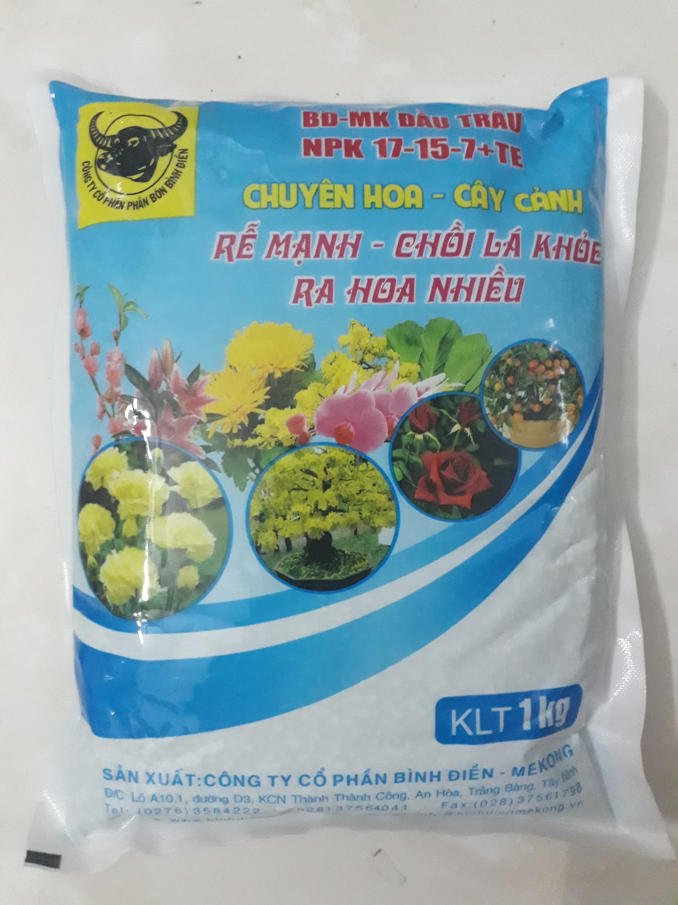 Phân bón đầu trâu npk 17-15-7 te 1kg chuyên hoa và cây cảnh