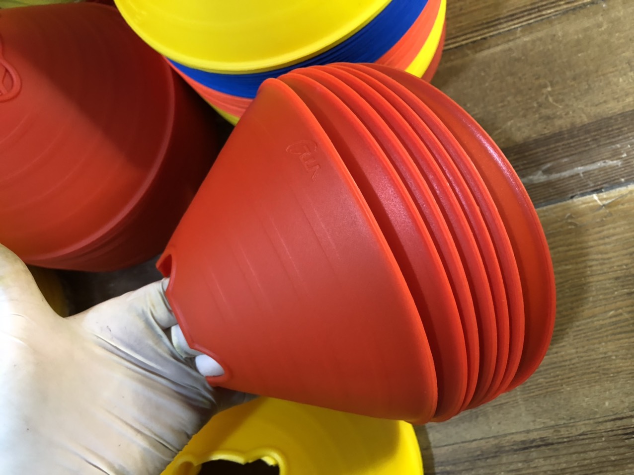 Combo 10 chiếc Cone tập luyện, Nấm chiến thuật bộ 10 cái Marker có 4 màu