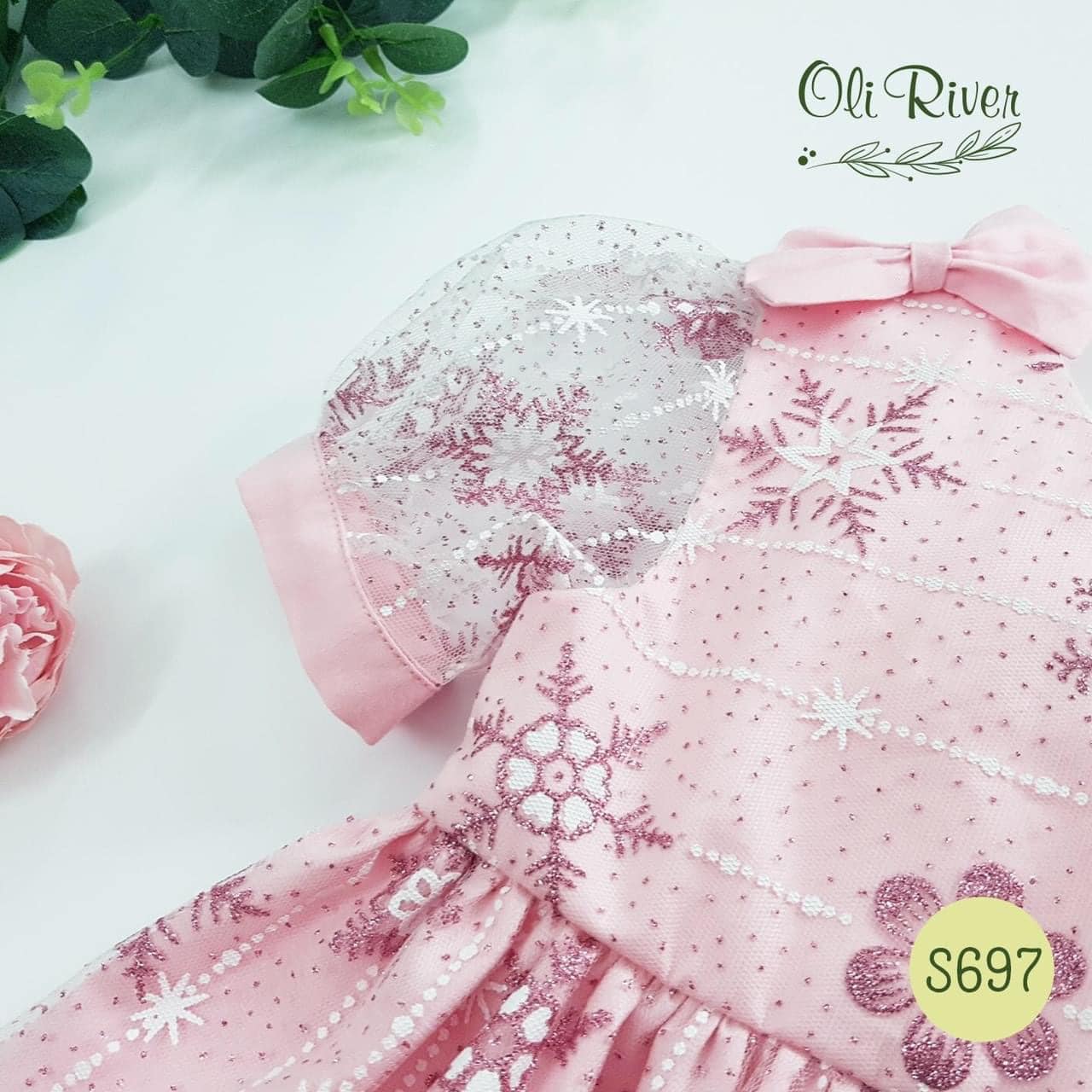 Váy Elsa Oli River đọc đáo cho bé gái