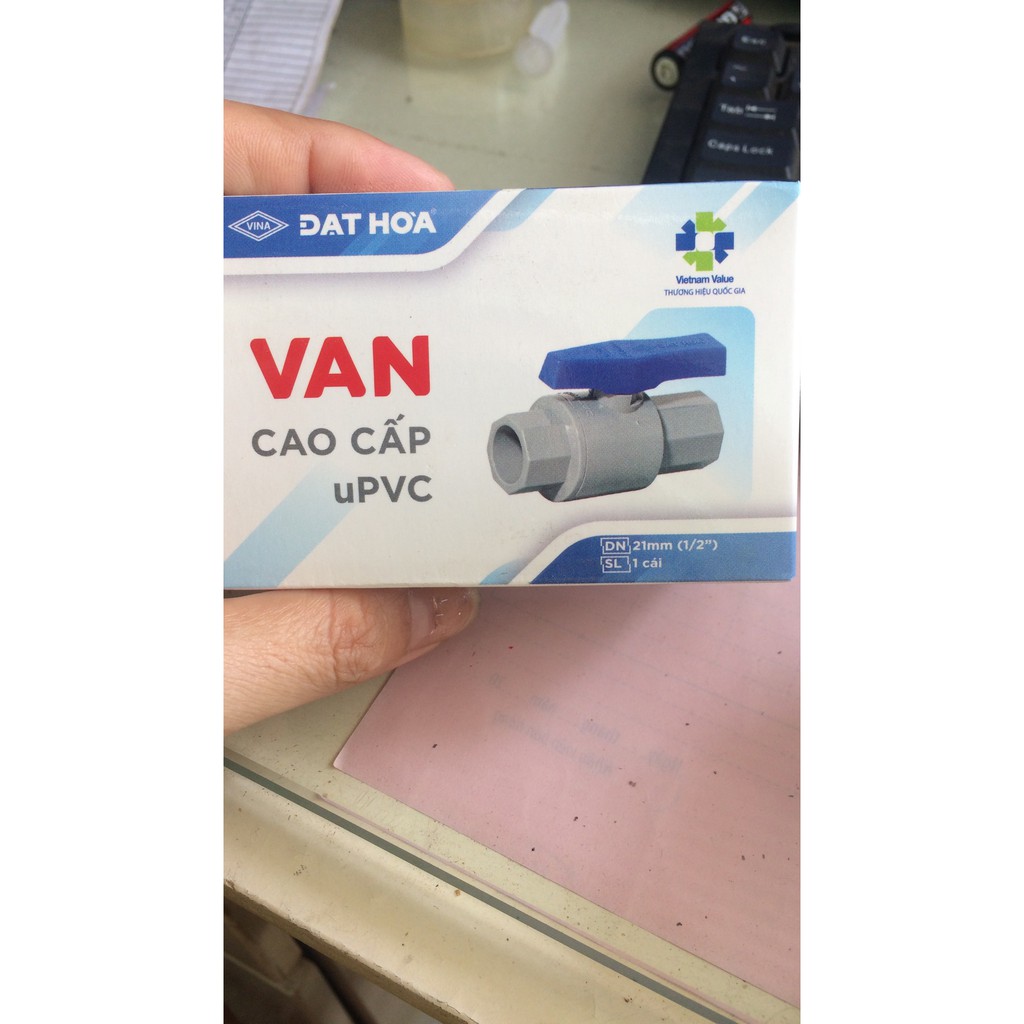 Van khóa ống nước ĐẠT HÒA phi 21 .