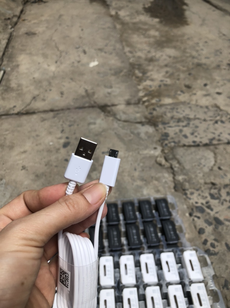 CÁP SẠC NHANH 1m2 USB -MICRO,Cáp sạc Micro USB dùng cho điện thoại 1m2 (MÀU Trắng)