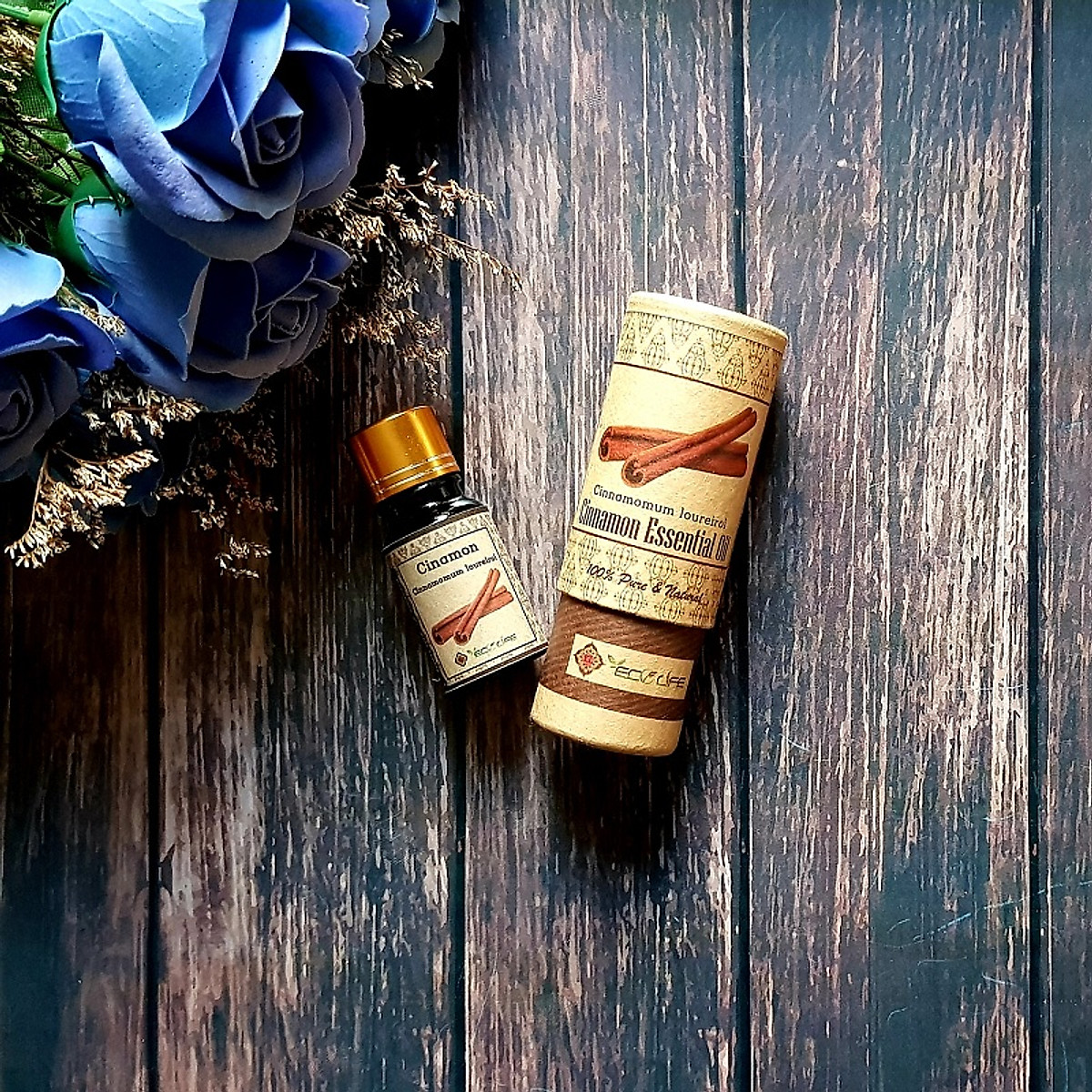 Tinh dầu massage giảm mỡ bụng từ vỏ quế Ecolife