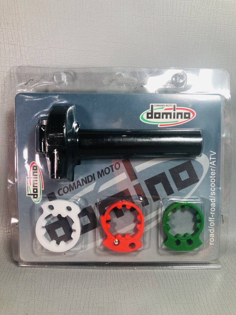 Cùm tăng tốc Domino 2 dây ga - Màu Đen
