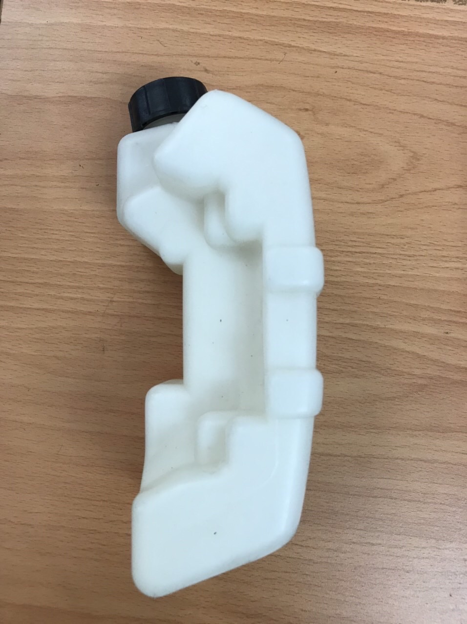 Bình xăng nhựa cắt cỏ T170 bình xăng dưới