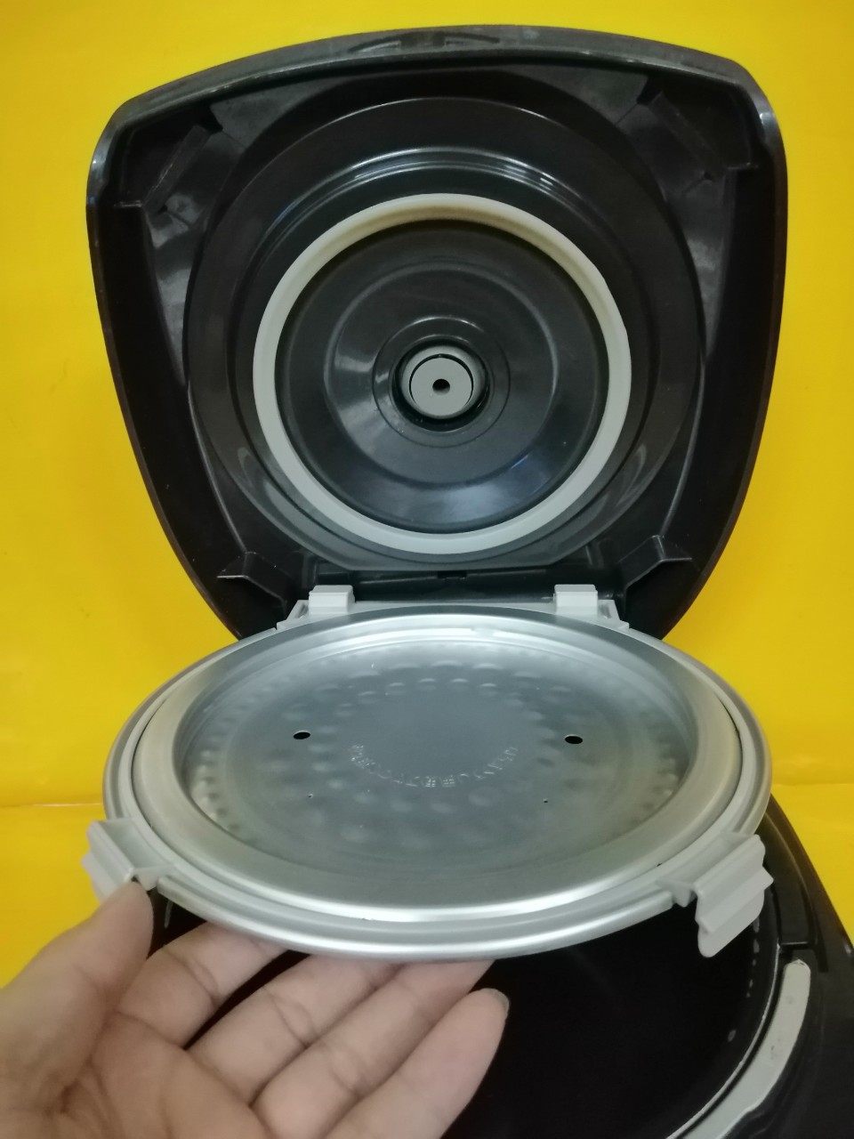 Nồi cơm nội địa Nhật Tiger JKJ-V (1.0L)