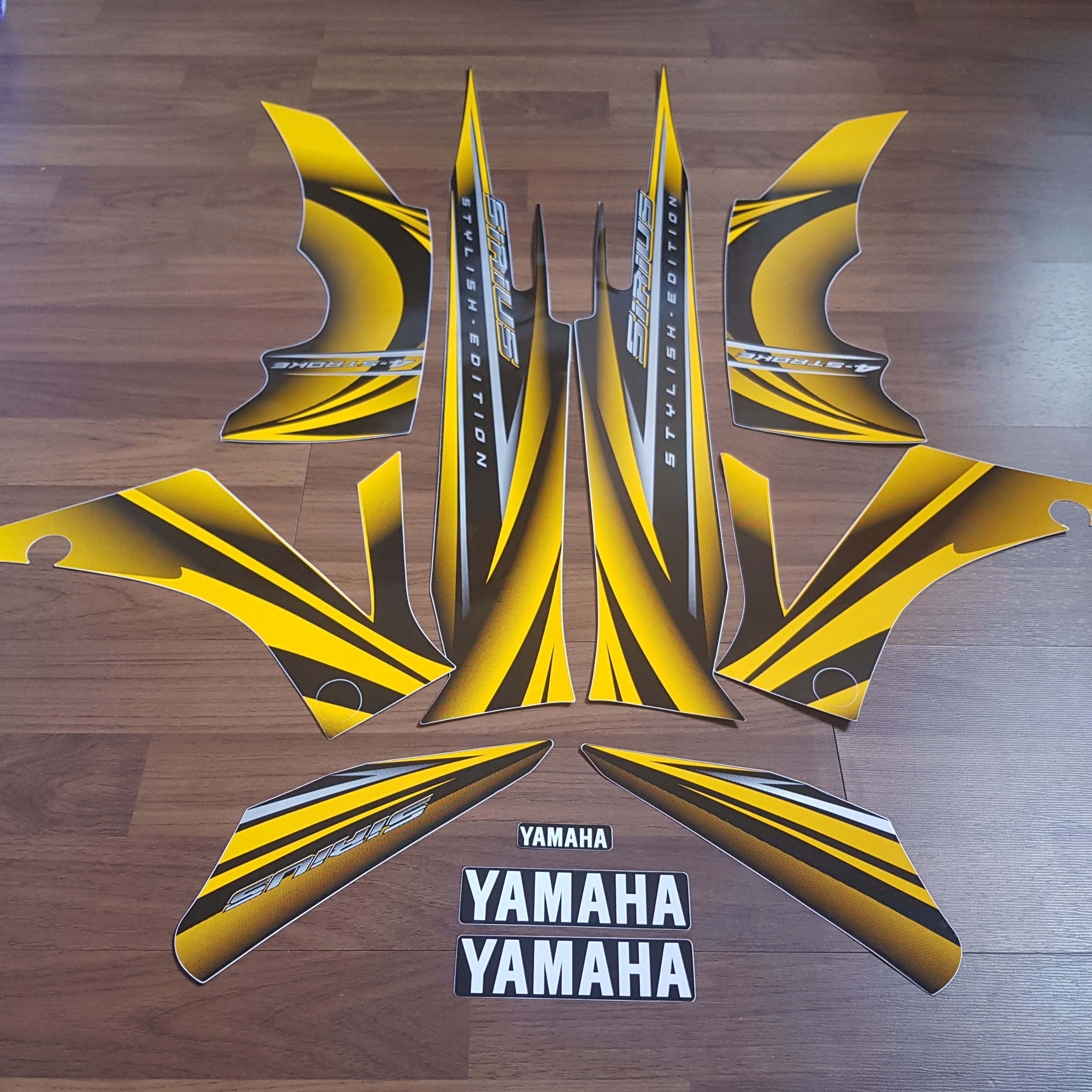 Bộ tem rời 3 lớp dán full xe yamaha sirius 2010-2011 hàng cao cấp