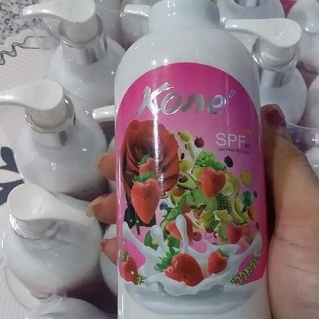 Kem Body Kone chai vòi