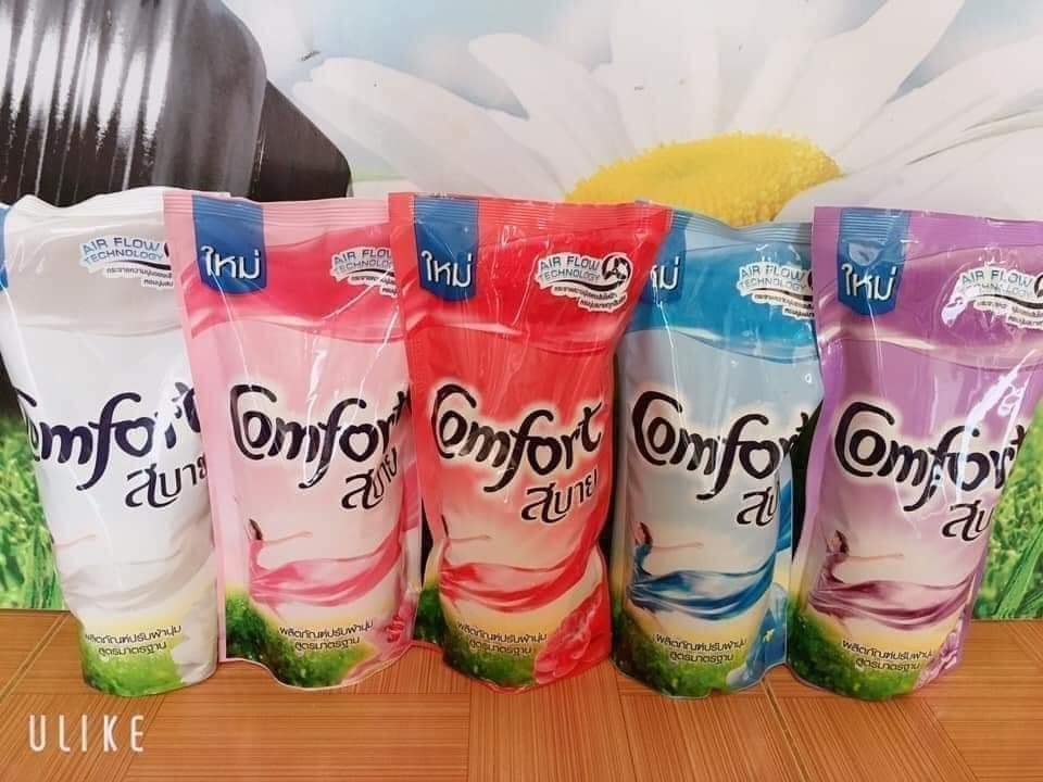 Nước xã comfor thái bịch 580ml (giao ngẫu nhiên)