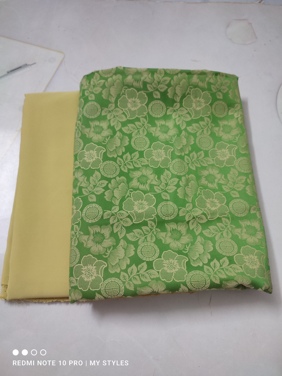 Vải áo dài gấm lụa mềm cao cấp dệt vân nổi - gấm lụa mai thọ