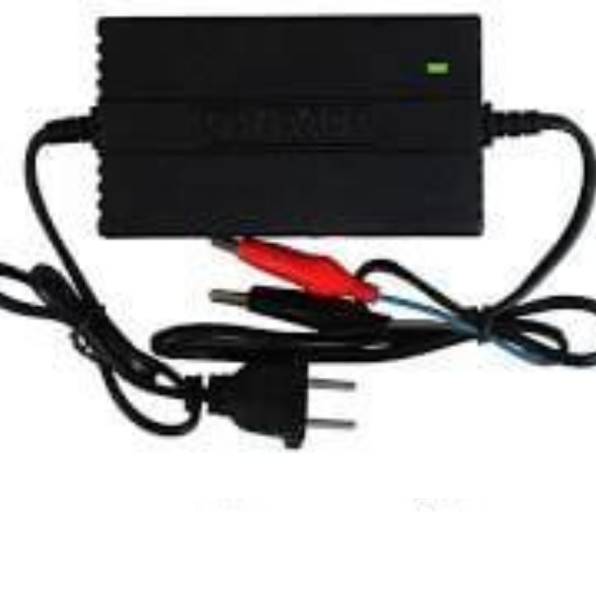 Sạc ắc quy 12 voll 2a sạc xe máy ,sạc bình ắc quy 12V