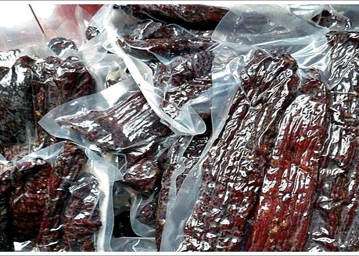 Đặc sản thịt trâu gác bếp