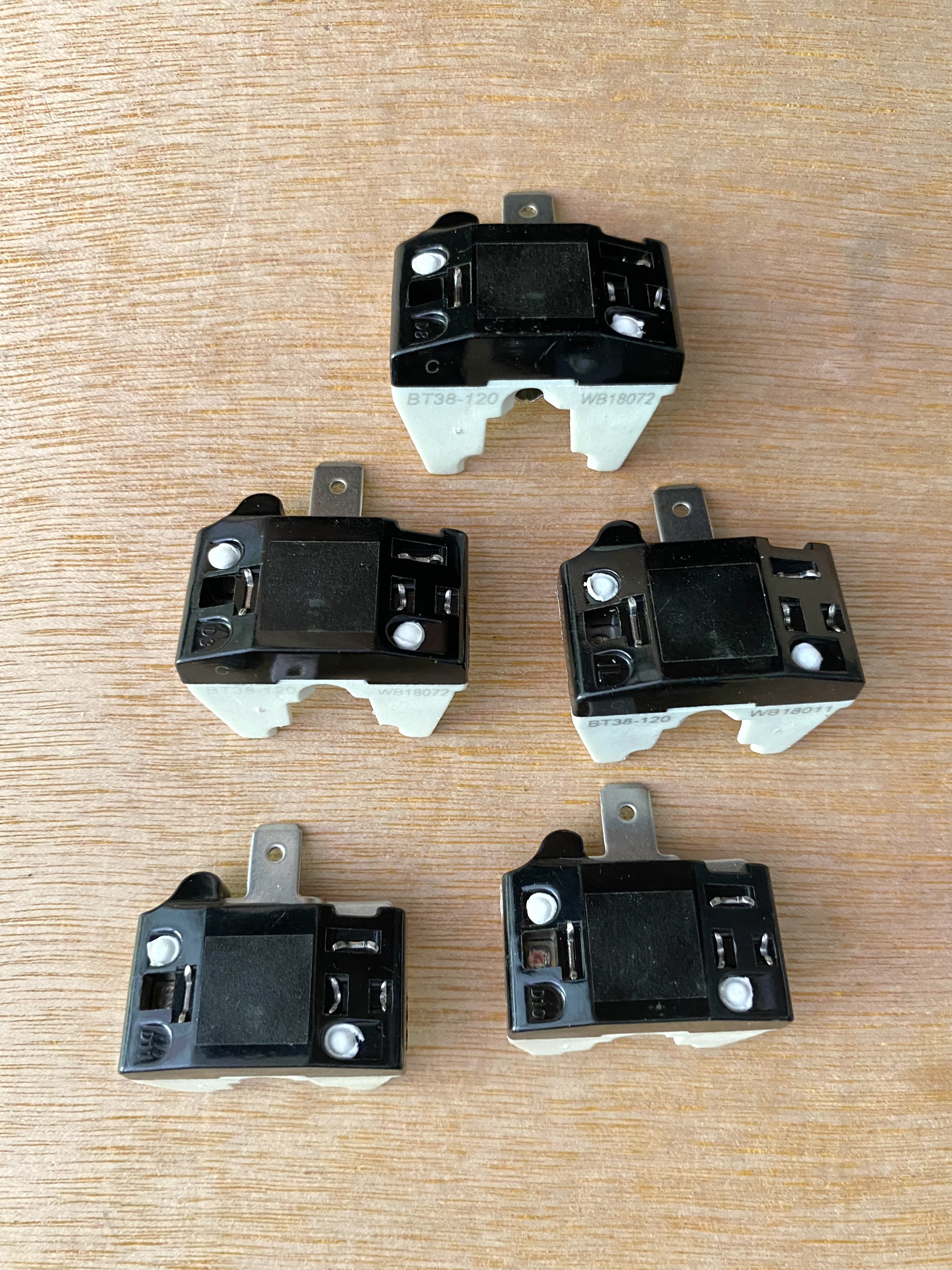 Rơ le / Tecmit dẹp cho tủ lạnh chất lượng