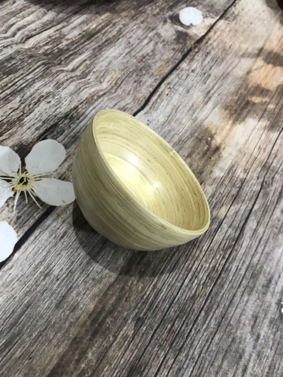 Chén tre tự nhiên