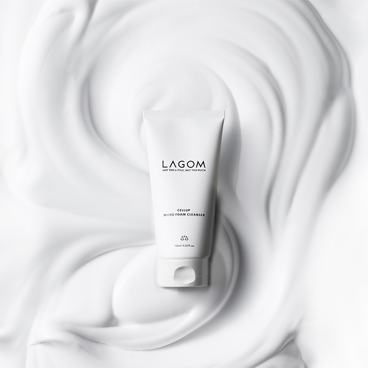 Sữa Rửa Mặt Tạo Bọt Lagom Cellup Micro Foam Cleanser (30ml) - HSD: 20/10/2022