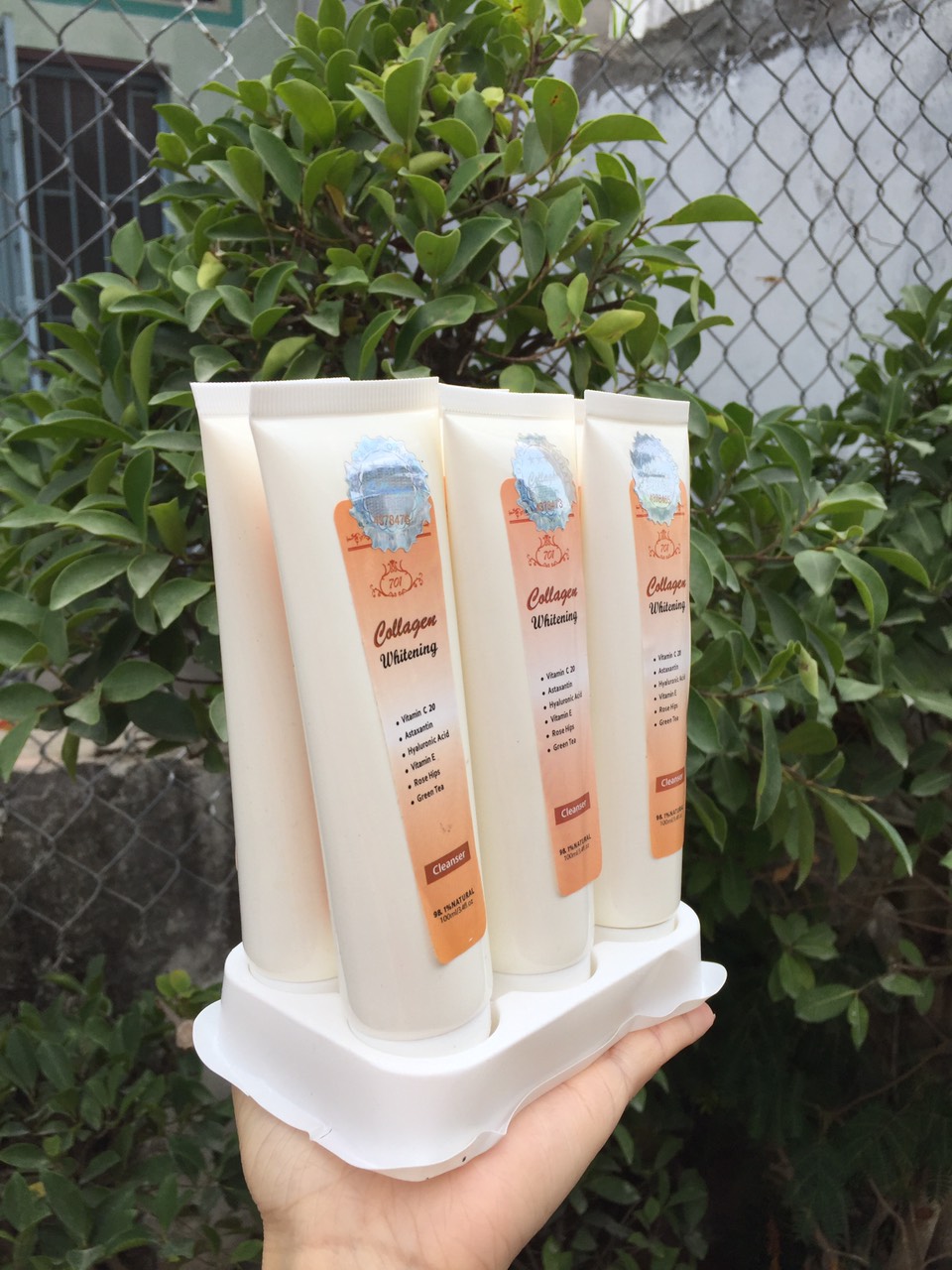 [Chính hãng] [Ảnh thật] sữa rửa mặt collagen whitening 701