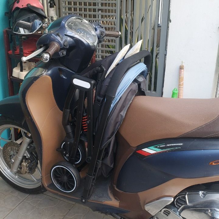 Xe đẩy 2 chiều gập gọn Zaracos Evivan 2996