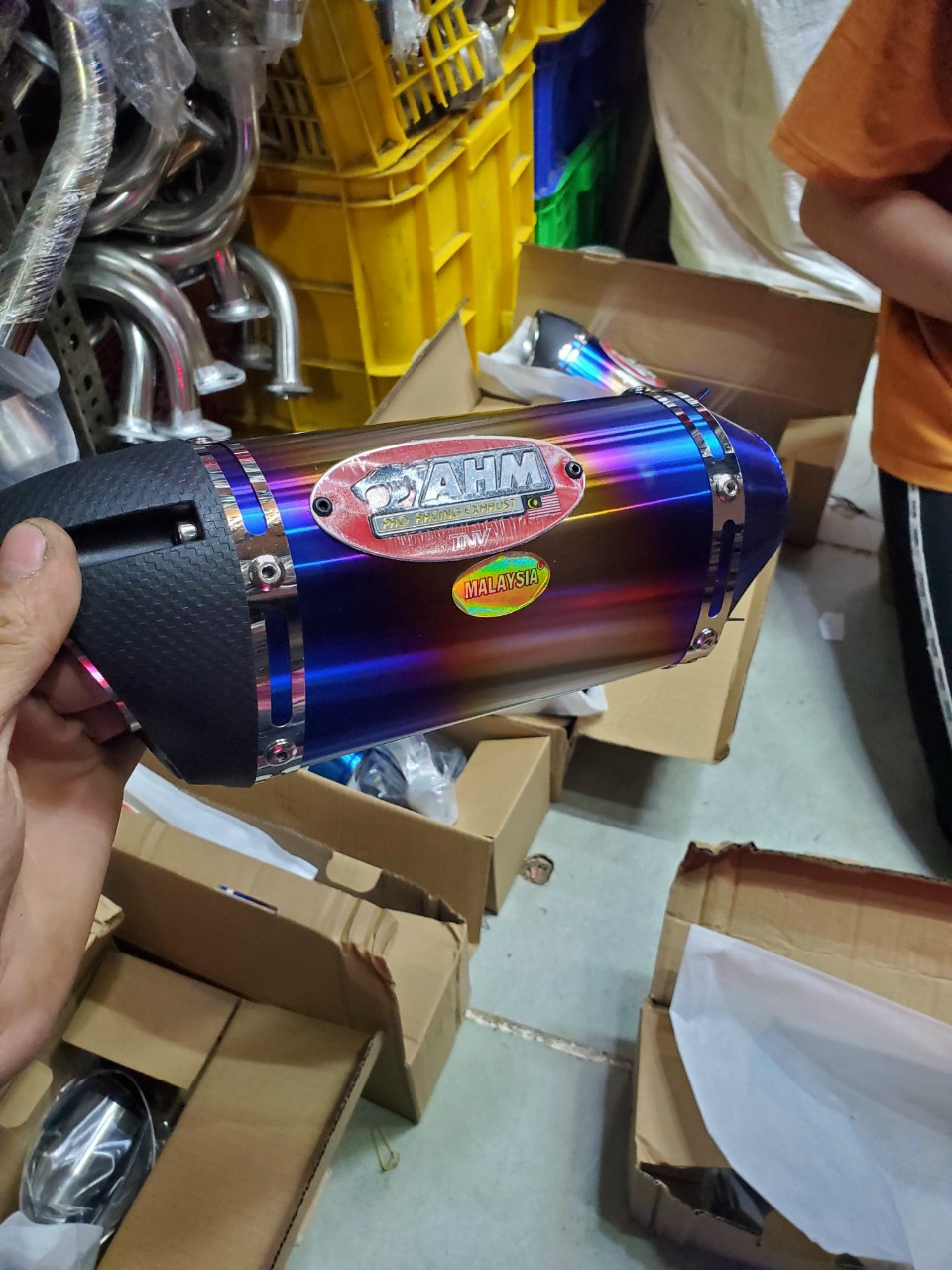 Pô ahm titan nhập cao cấp chưa kèm cổ pô