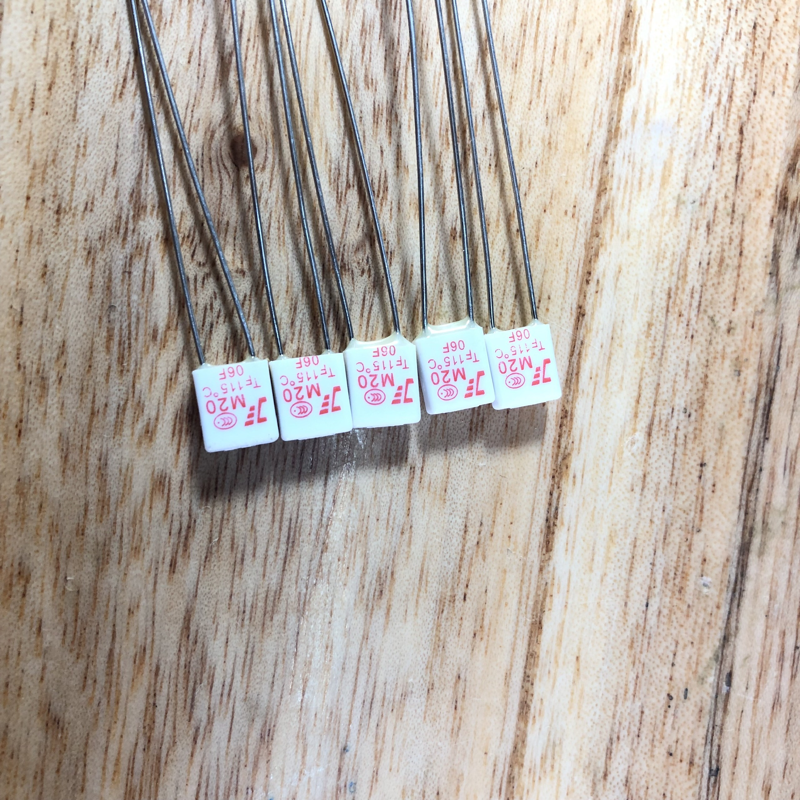 Cầu chì quạt M20-115 độ(2 cái) # phụ tùng quạt