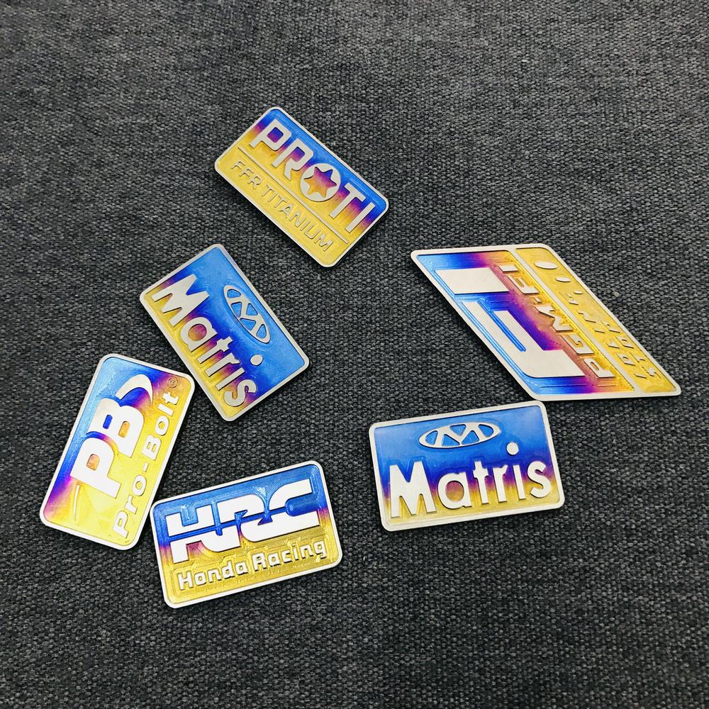 Tem titan logo nhỏ kiểu HRC (100% TITANIUM)