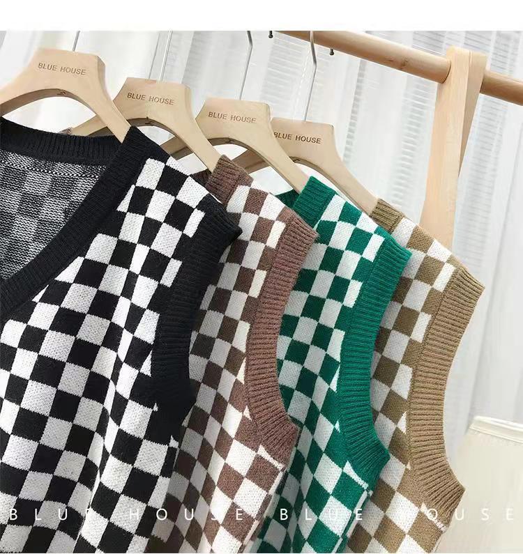 MS795 Áo gile len nữ kẻ caro cổ tim Hàn Quốc