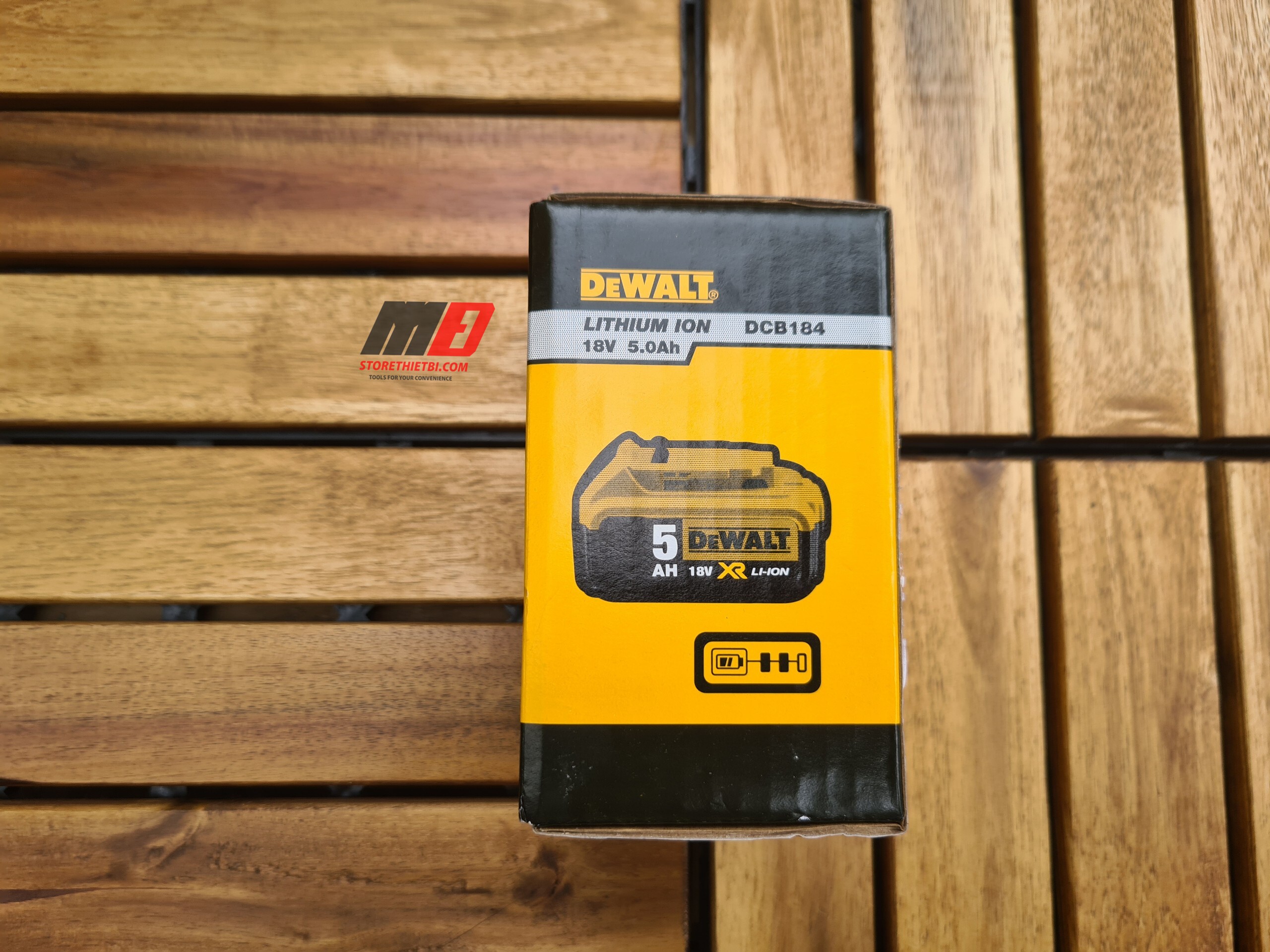 [HCM]Pin 18V 5Ah Dewalt Dcb184