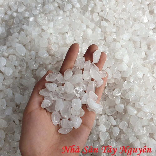 100gr đá thạch anh vụn trắng đánh bóng phong thủy