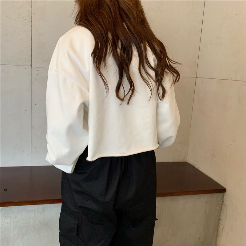 ÁO CROPTOP TAY DÀI KHOÉT NGỰC
