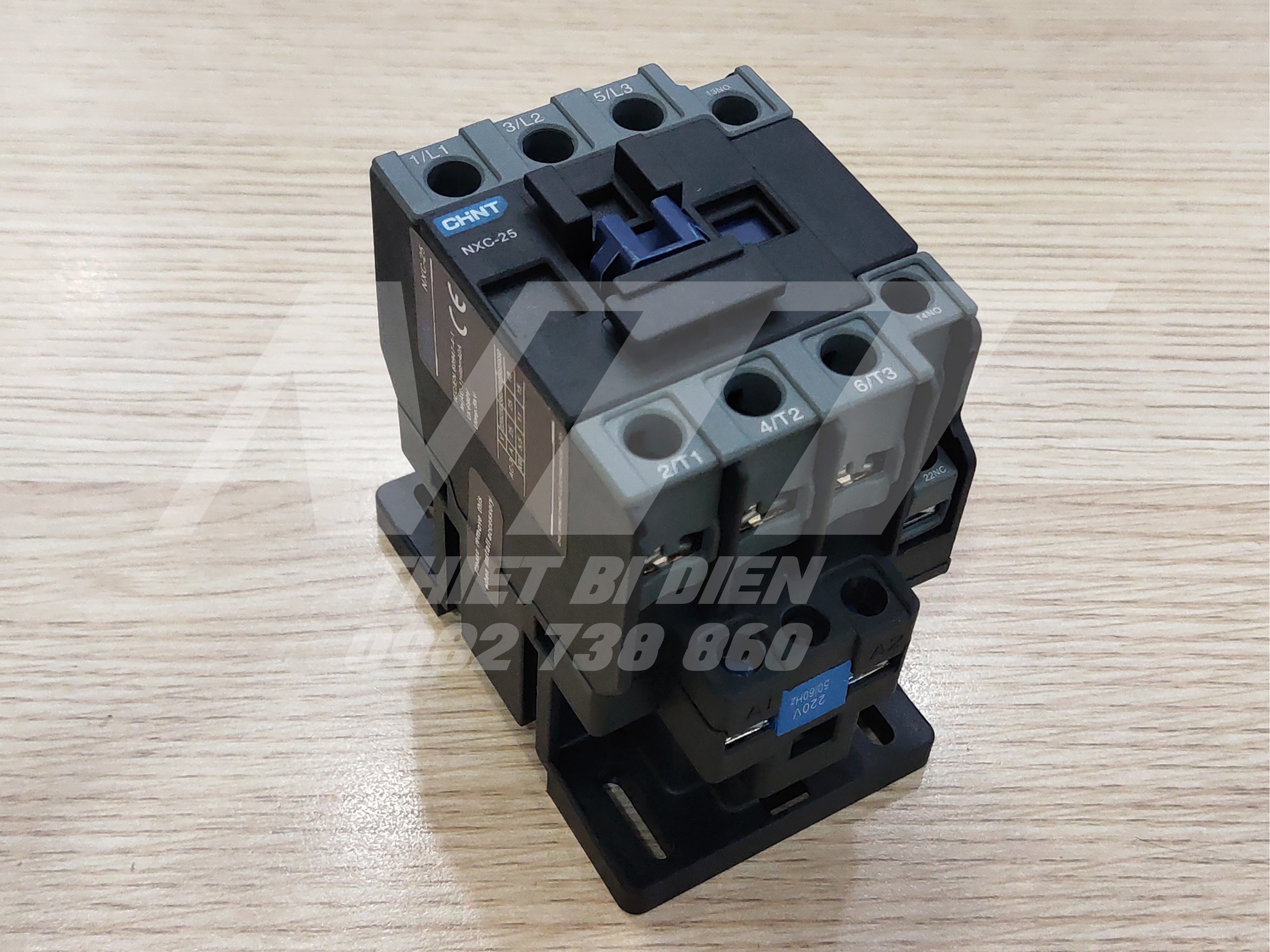 Contactor khởi động từ 25A NXC-25 Chint