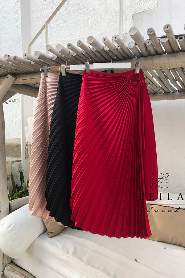 Chân váy lụa Lisa đắp tà dập ly quạt