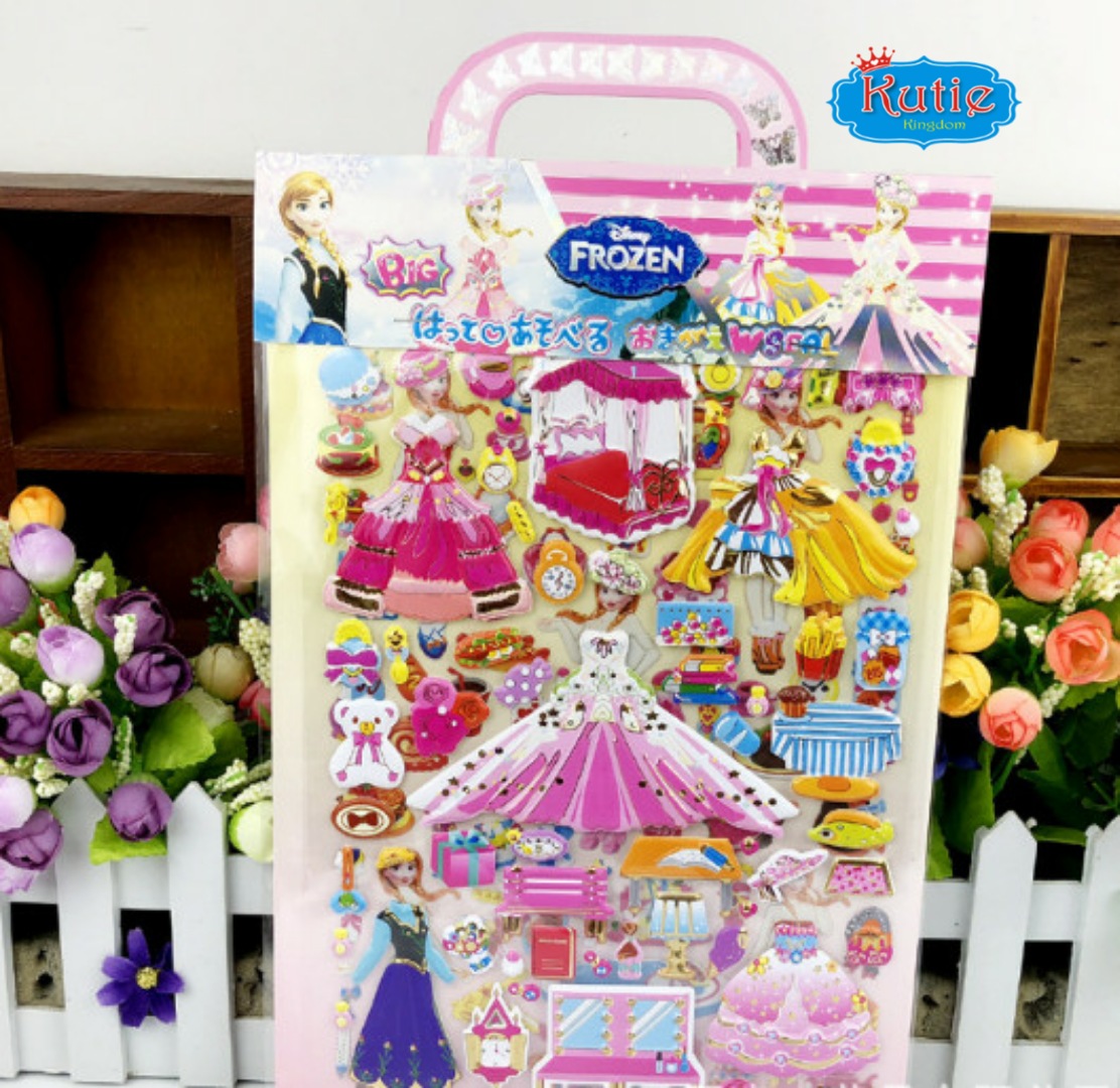Hình dán Sticker thay trang phục công chúa (2 bảng)