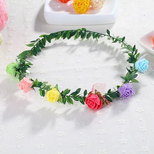 Vòng hoa đội đầu chụp kỉ yếu