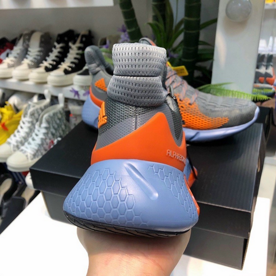 Giày thể thao sneaker alphabounce 2020 instinct xanh cam