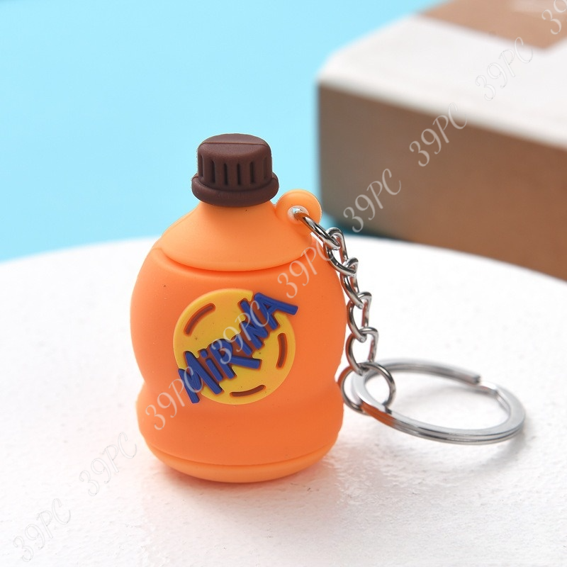 Móc khóa chai nước ngọt ú na ú nần nhìn là mê