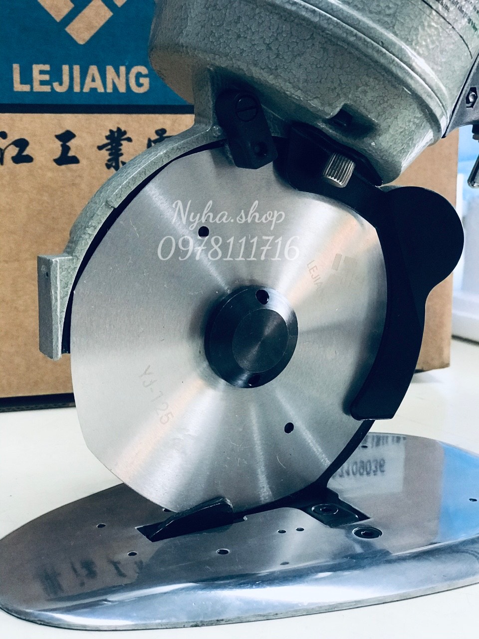 MÁY CẮT VẢI CẦM TAY LEJIANG YL-125